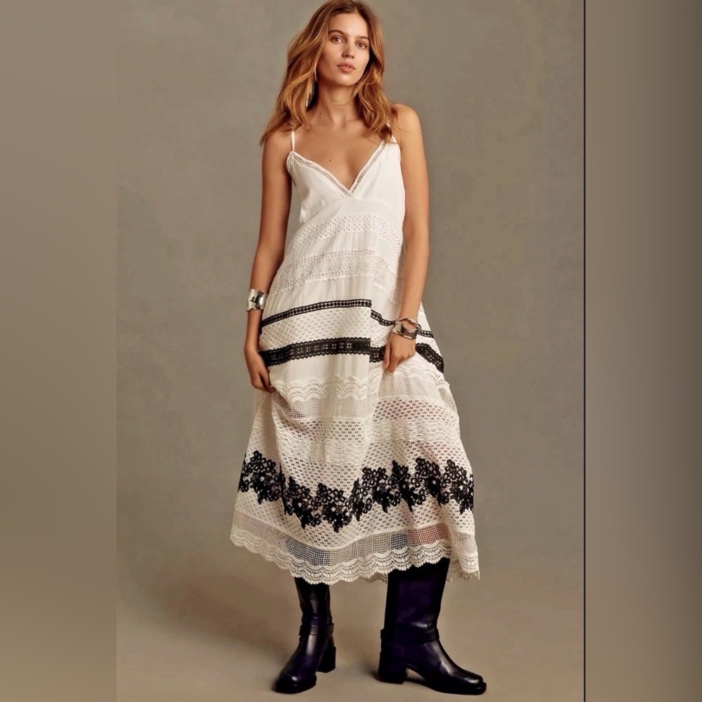 By Anthropologie Sleeveless V-Neck Lace Maxi Dress in White & Black Size Medium - Picture 1 of 12